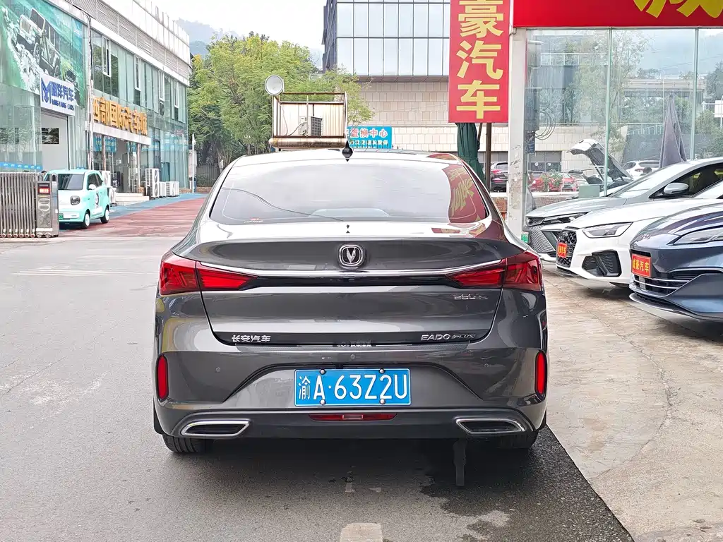Changan Eado — фото 10