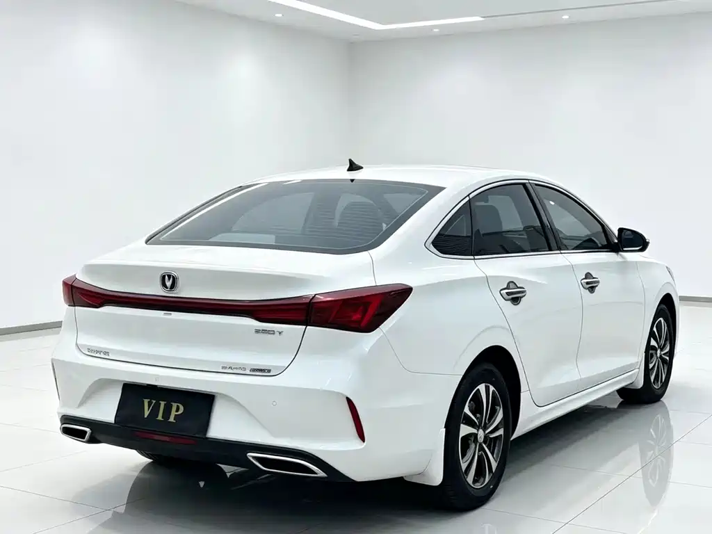 Changan Eado — фото 7