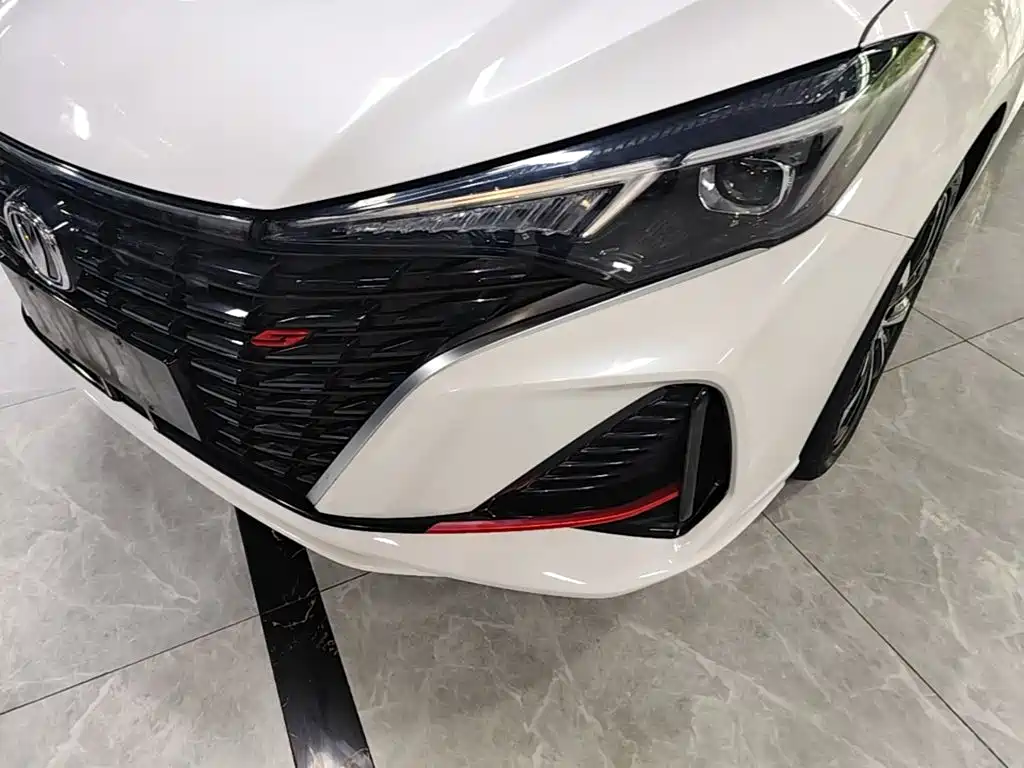Changan Eado — фото 23