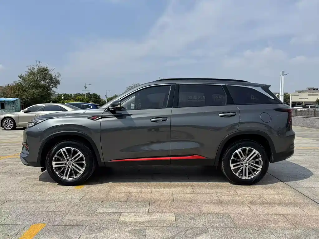 Changan CS75 PLUS — фото 4