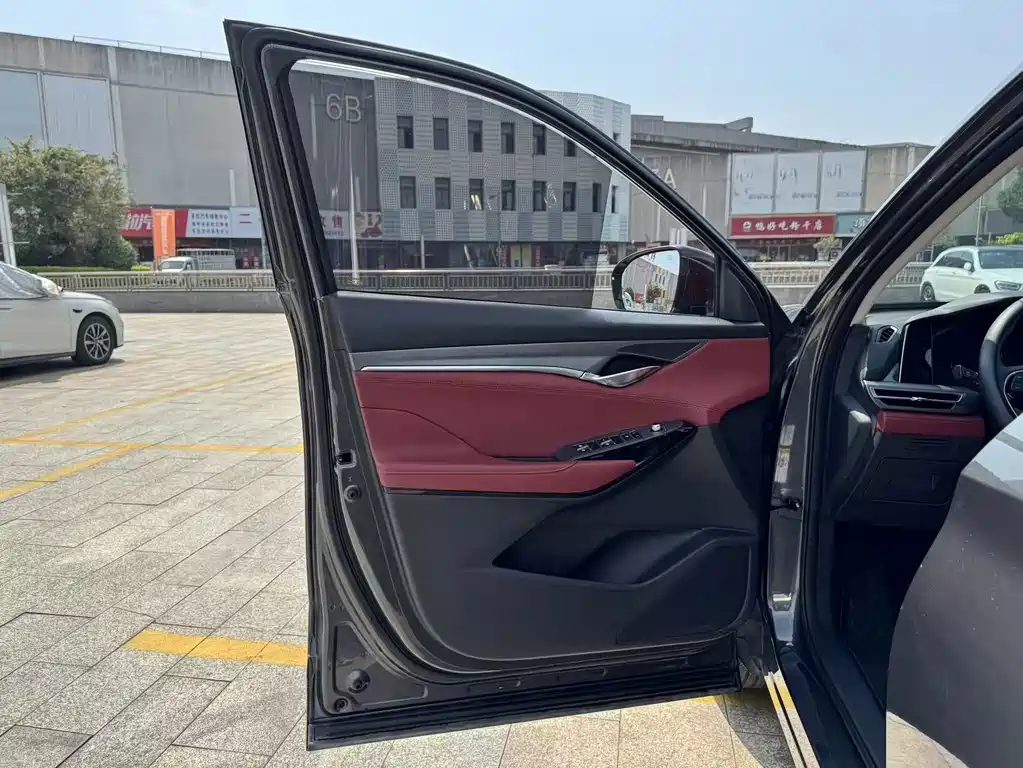 Changan CS75 PLUS — фото 10