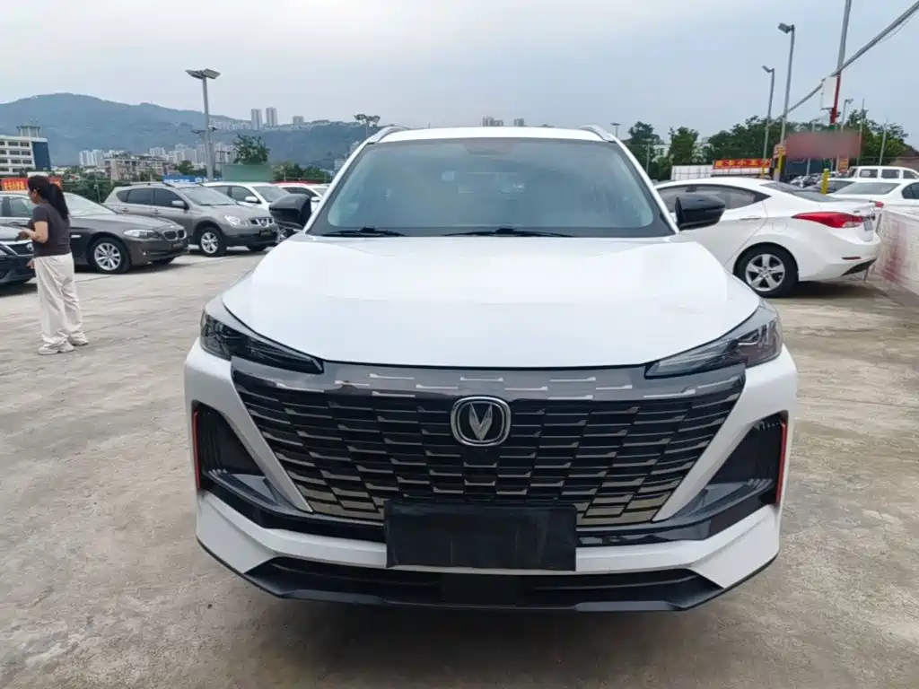Changan CS55PLUS — фото 2