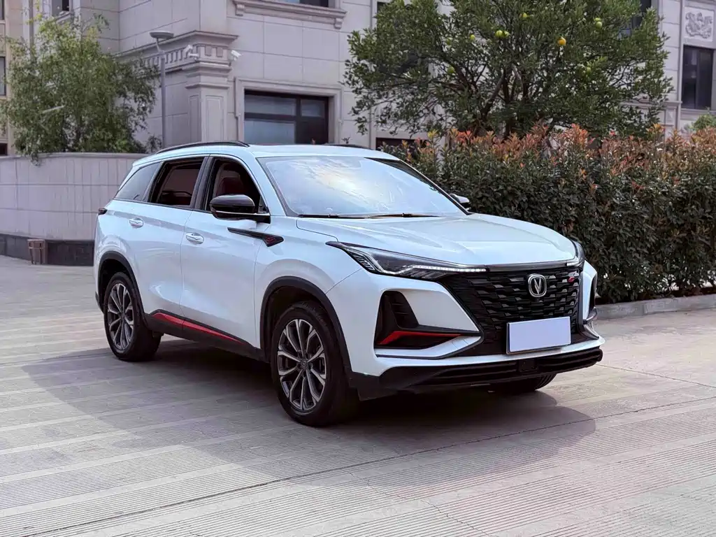 Changan CS75 PLUS — фото 3