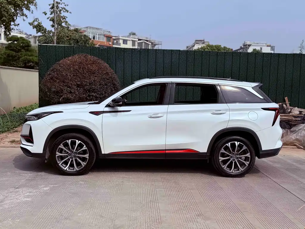 Changan CS75 PLUS — фото 10