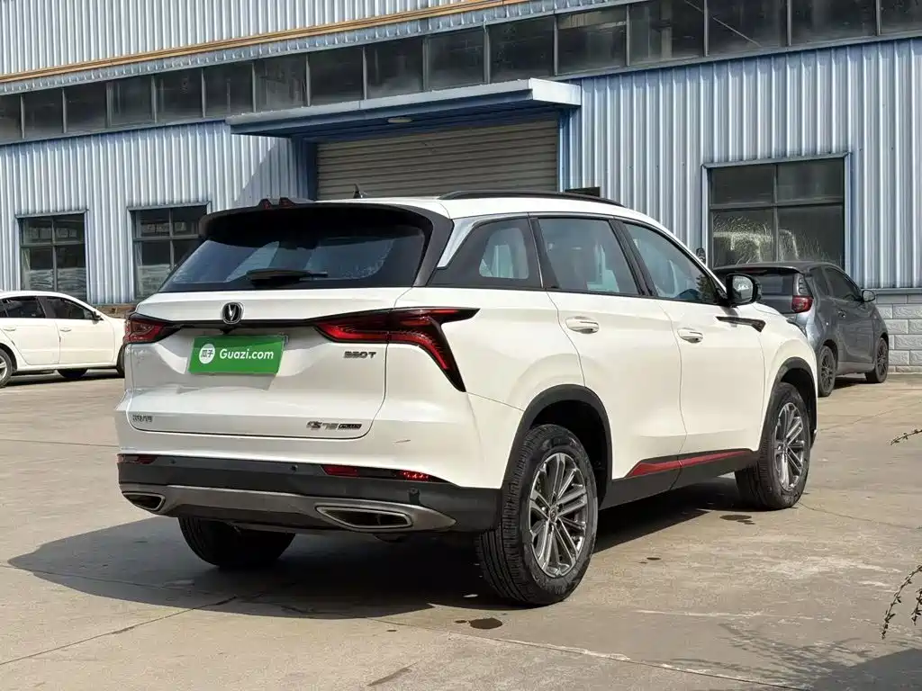 Changan CS75 PLUS — фото 6