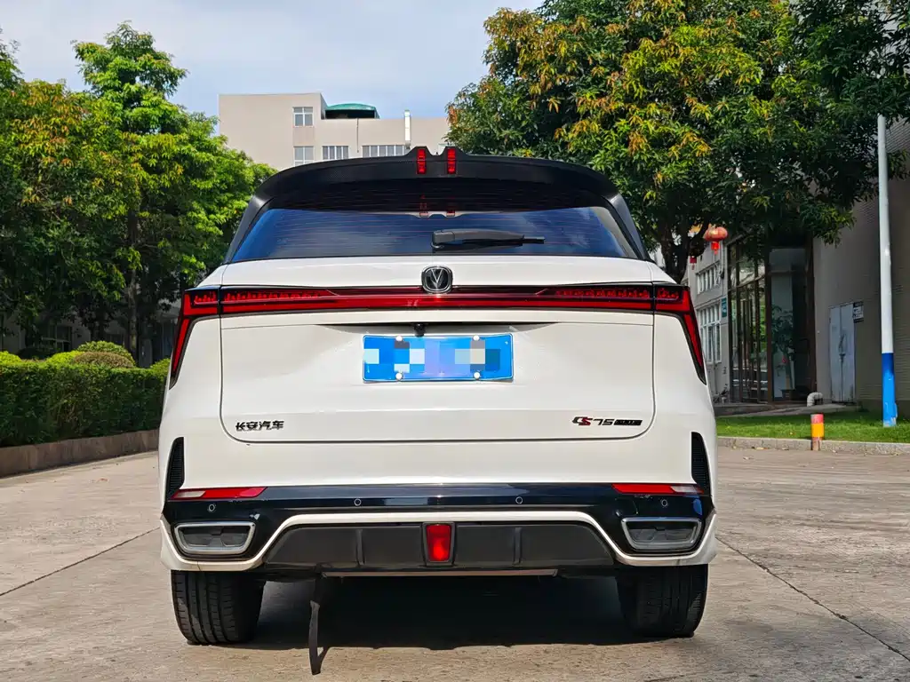 Changan CS75 PLUS — фото 4