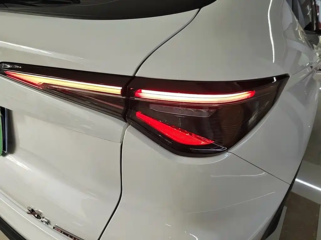 Changan X5 PLUS — фото 7