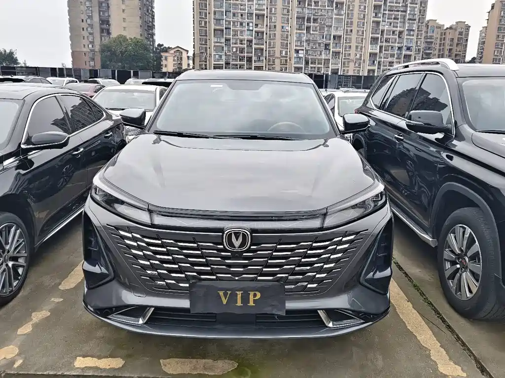 Changan CS75 PLUS — фото 2