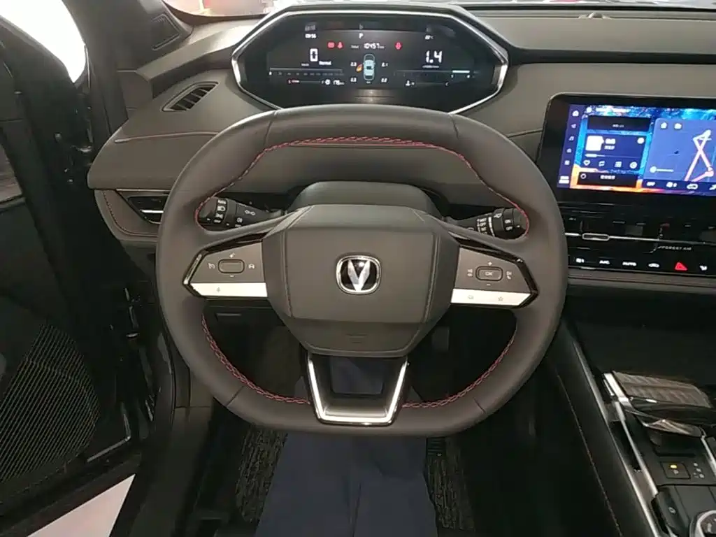 Changan CS55PLUS — фото 10