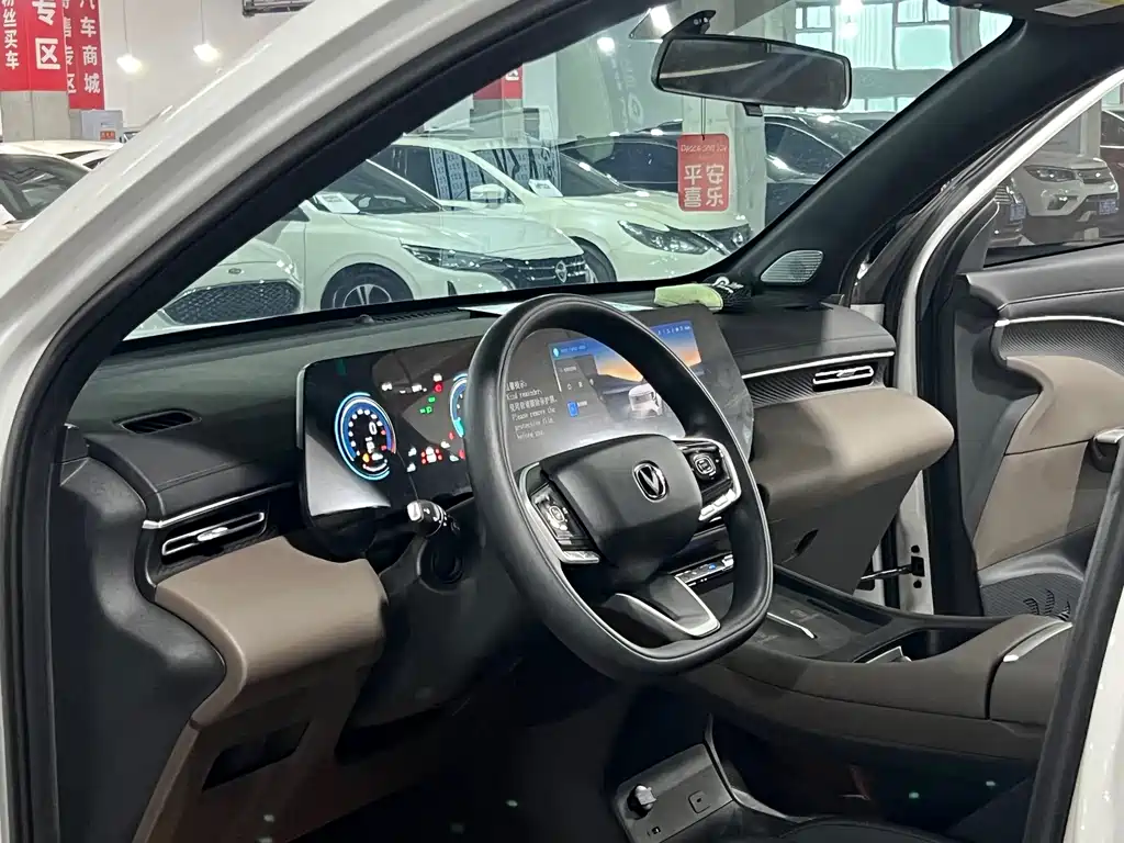 Changan CS55PLUS — фото 10