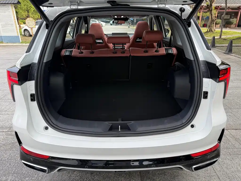 Changan CS75 PLUS — фото 18