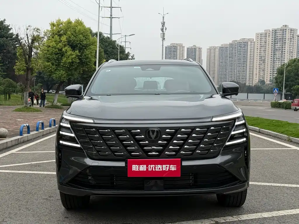 Changan CS75 PLUS — фото 2