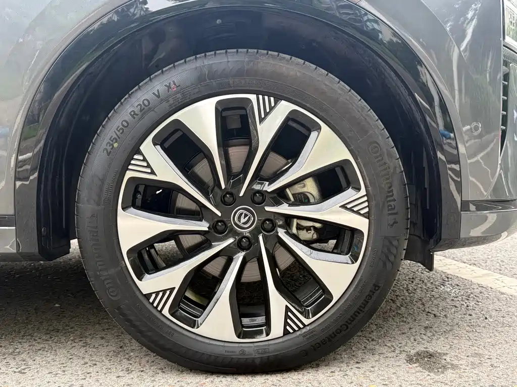 Changan CS75 PLUS — фото 7