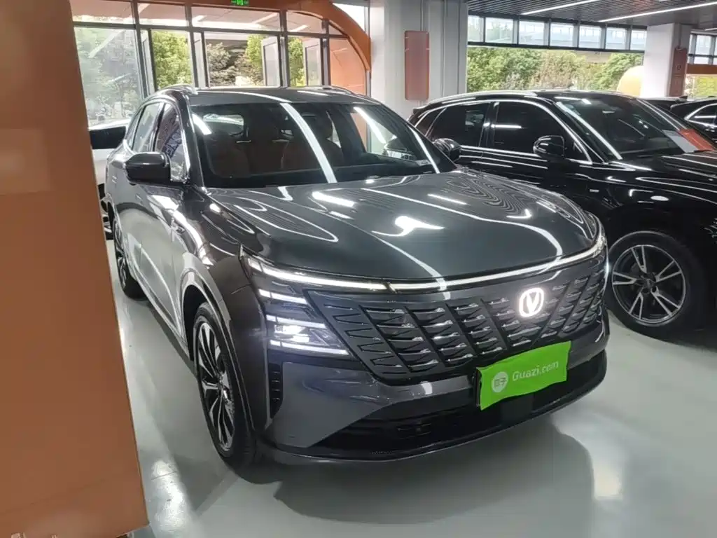 Changan CS75 PLUS — фото 3