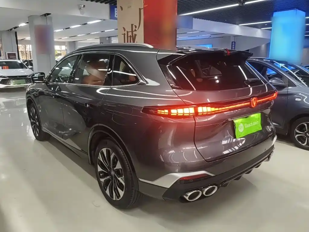 Changan CS75 PLUS — фото 4