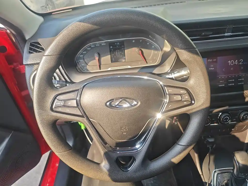 Chery Tiggo 3x — фото 10