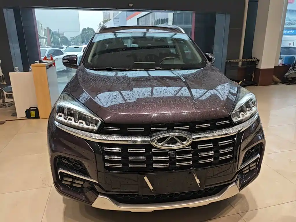 Chery Tiggo 8 — фото 2