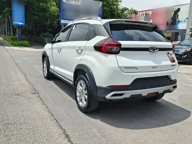 Chery Tiggo 3x — фото 24