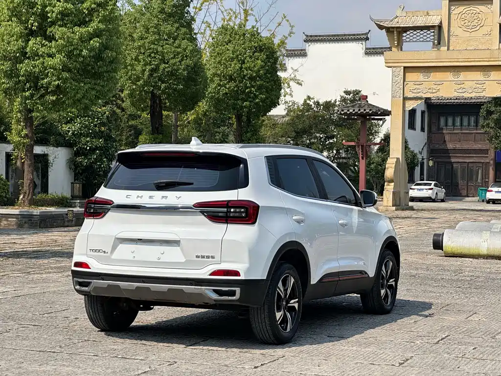 Chery Tiggo 5x — фото 4