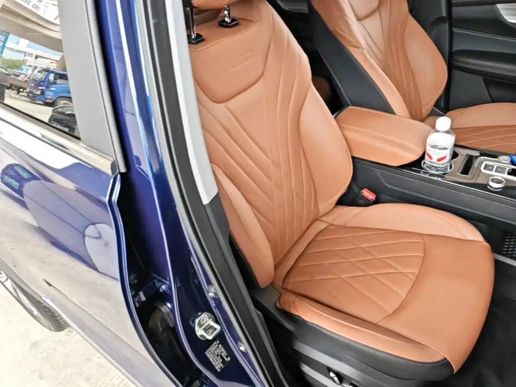 Chery Tiggo 8 — фото 24
