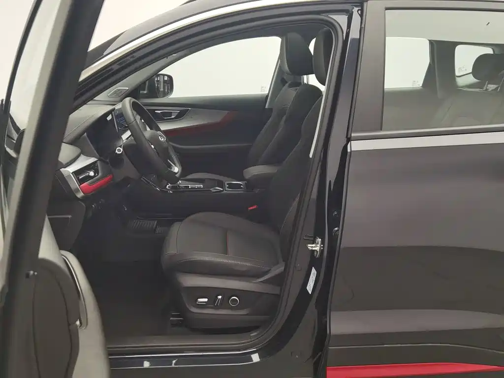 Chery Tiggo 7 — фото 10