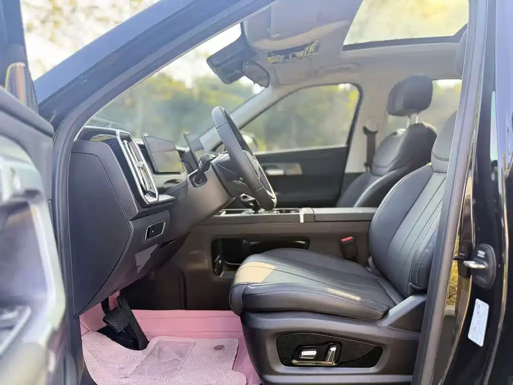 Chery Tiggo 7 — фото 10