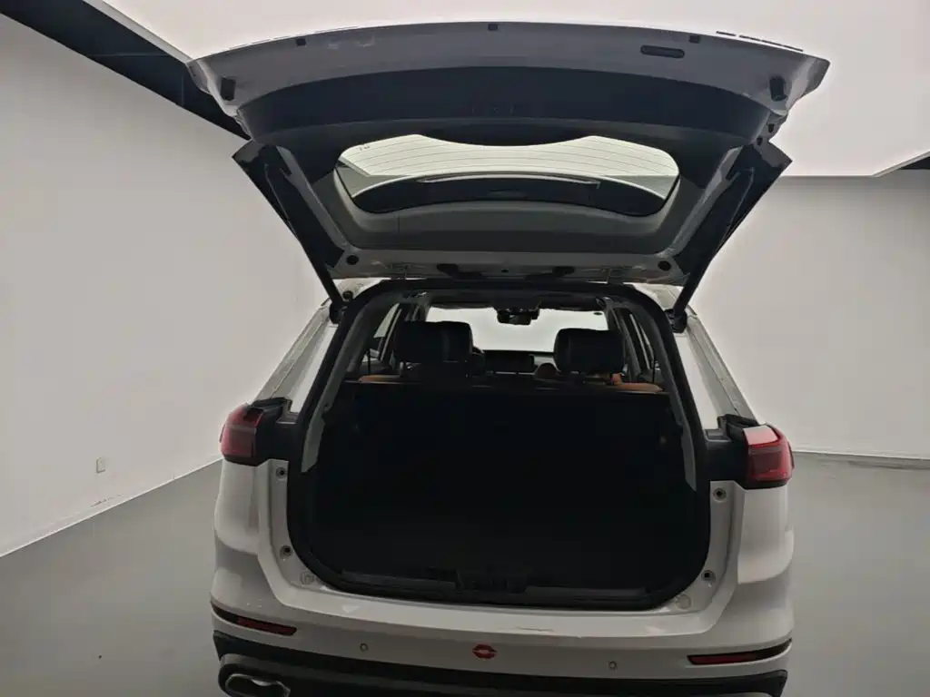 Chery Tiggo 8 PLUS — фото 18