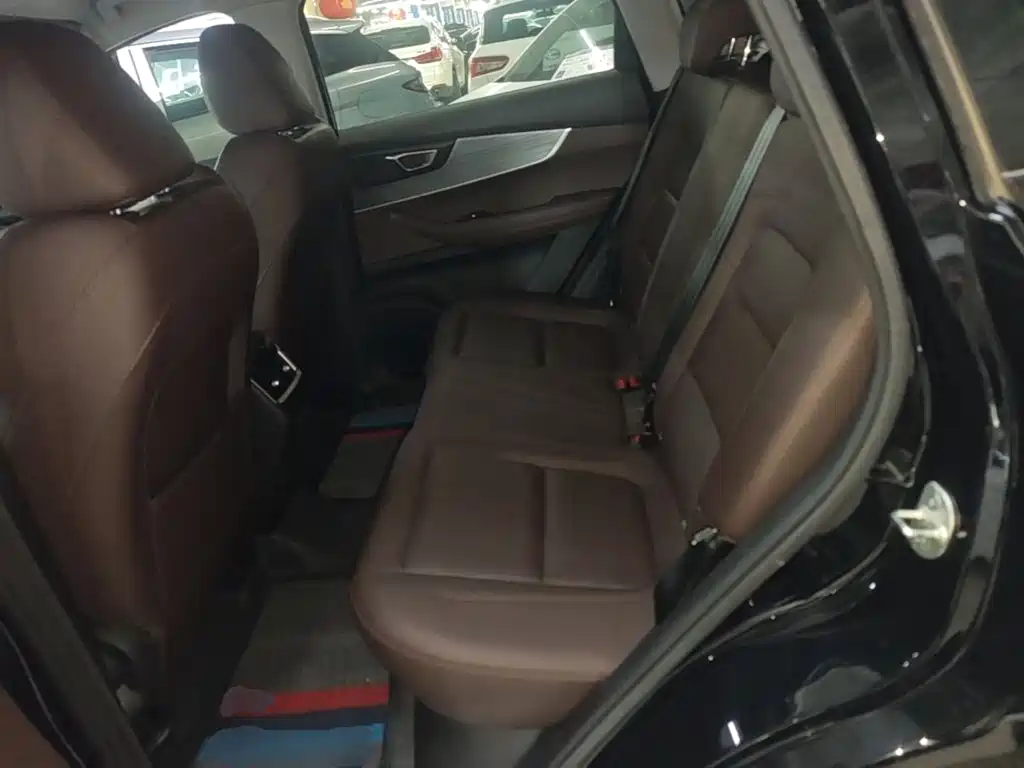 Chery Tiggo 7 — фото 16