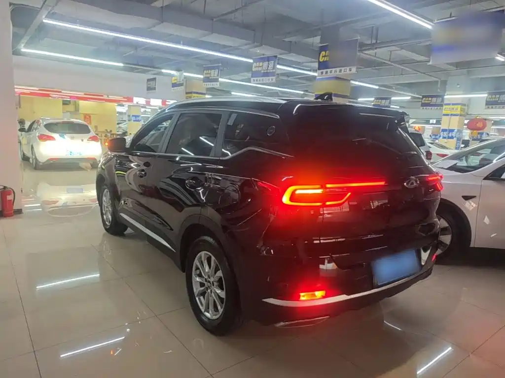 Chery Tiggo 7 — фото 4