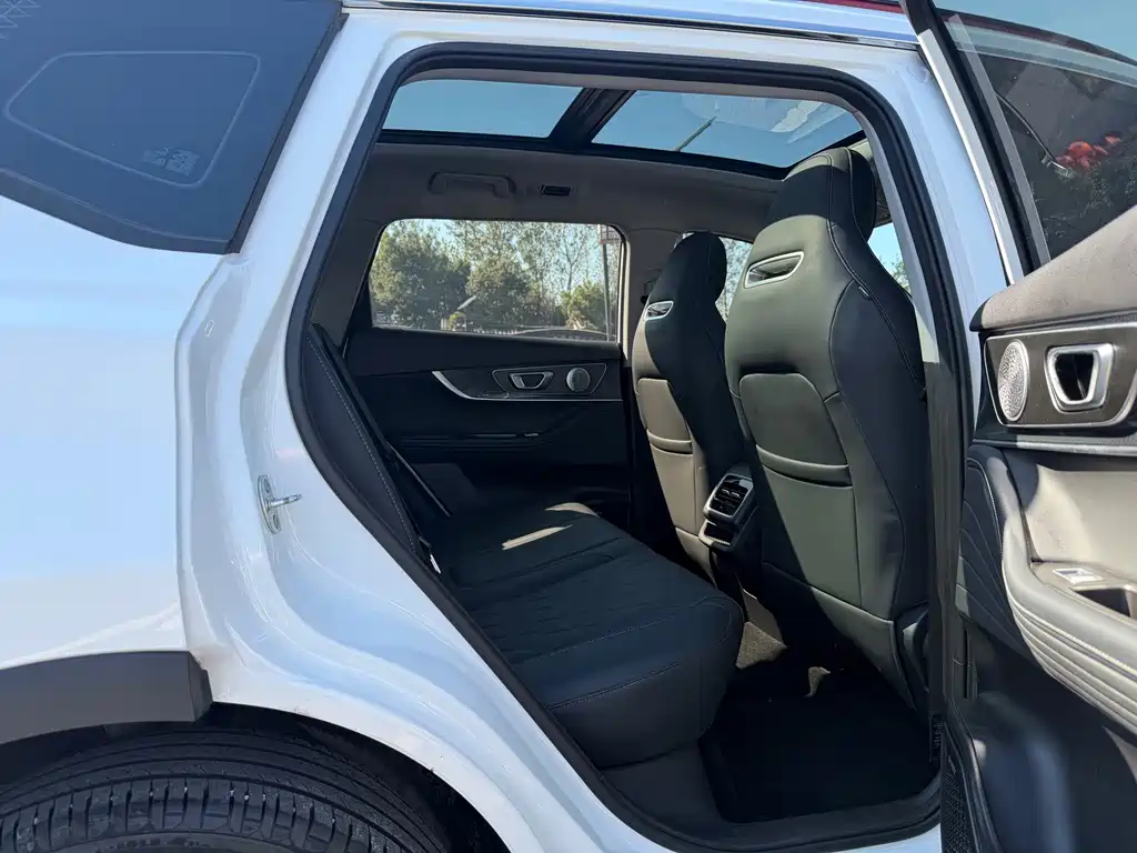Chery Tiggo 7 PLUS — фото 11