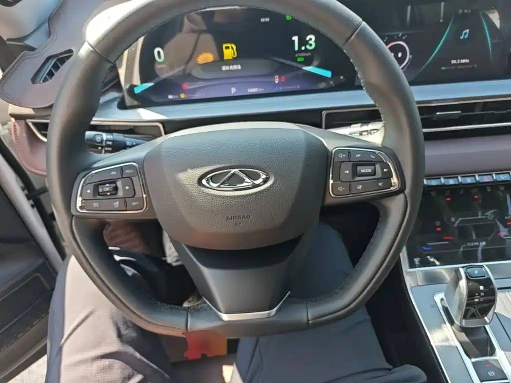 Chery Tiggo 7 — фото 10