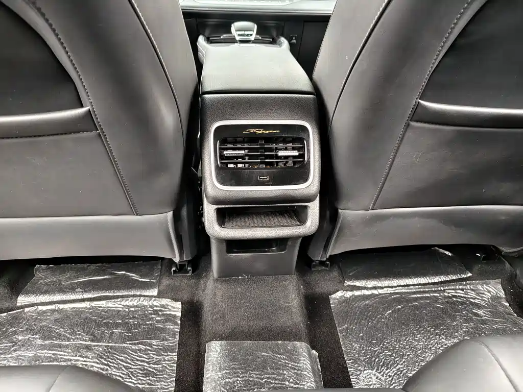Chery Tiggo 8 PRO — фото 7