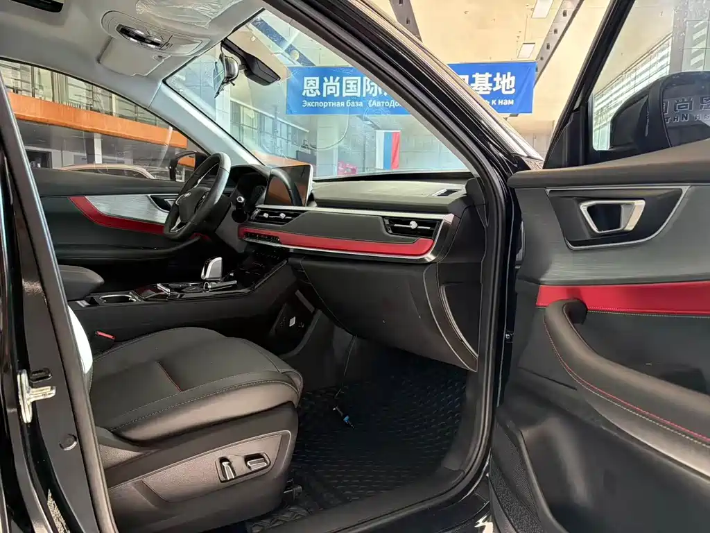 Chery Tiggo 7 — фото 3