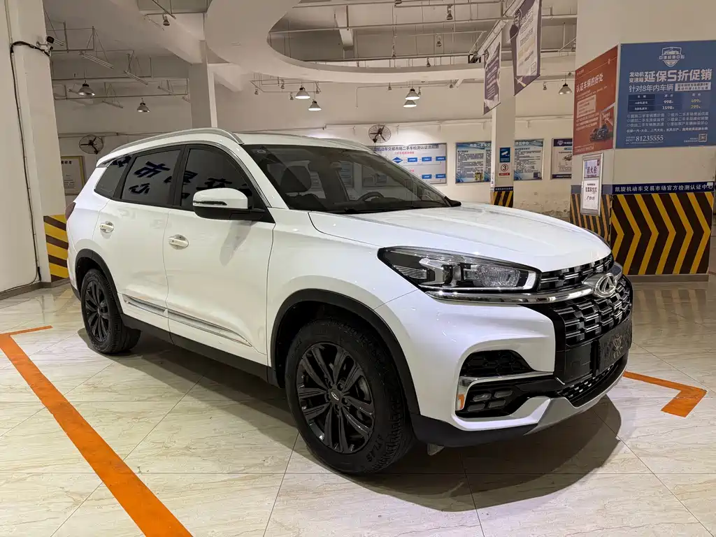Chery Tiggo 8 — фото 3