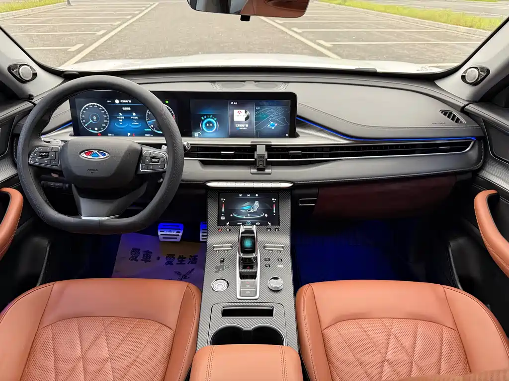 Chery Tiggo 8 PLUS — фото 13