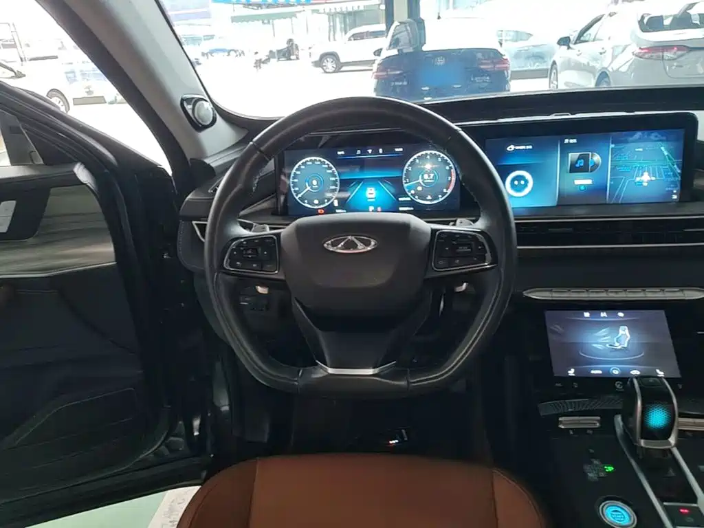 Chery Tiggo 8 PLUS — фото 10