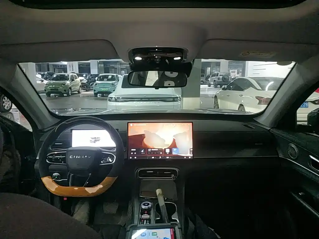 Chery Tiggo 8 PLUS — фото 9
