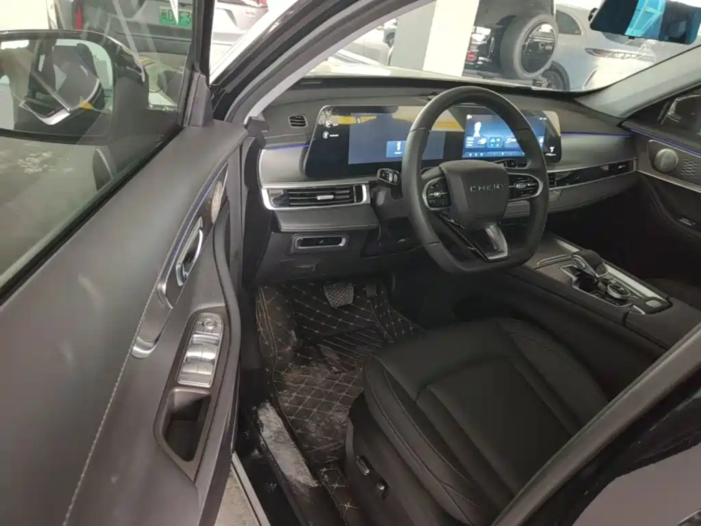 Chery Tiggo 8 PRO — фото 15