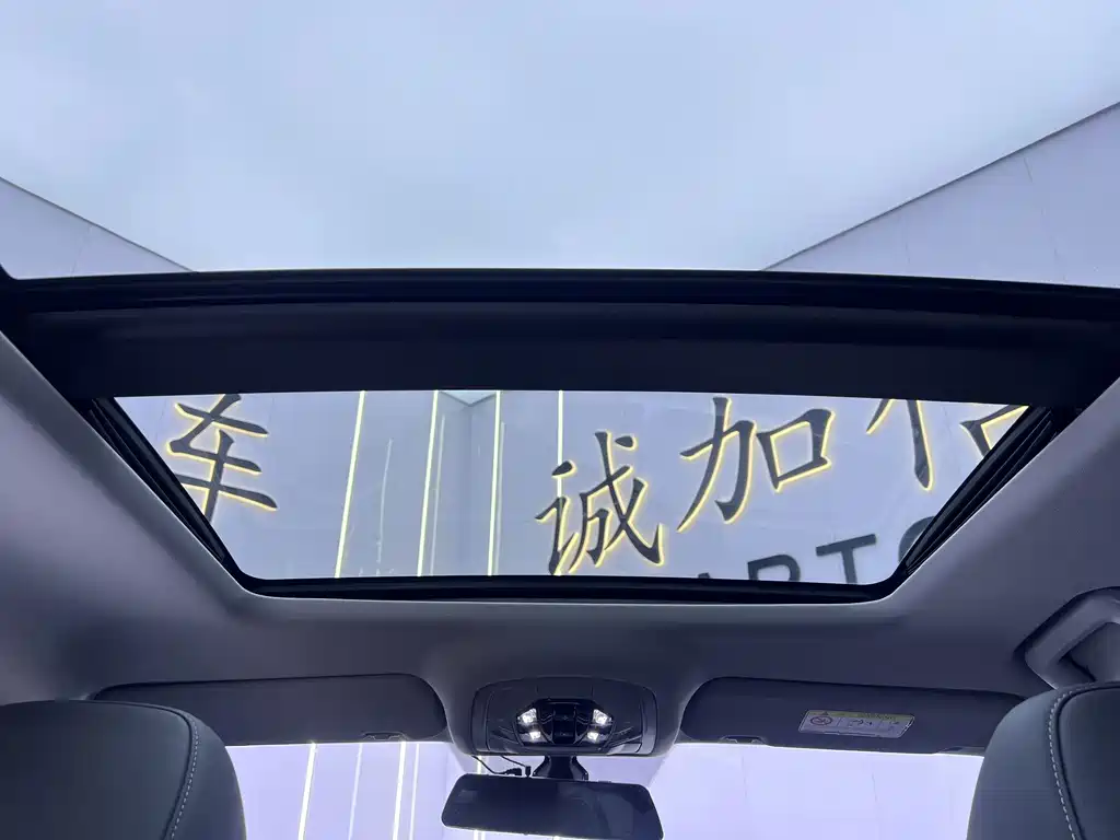 Chery Tiggo 8 — фото 15