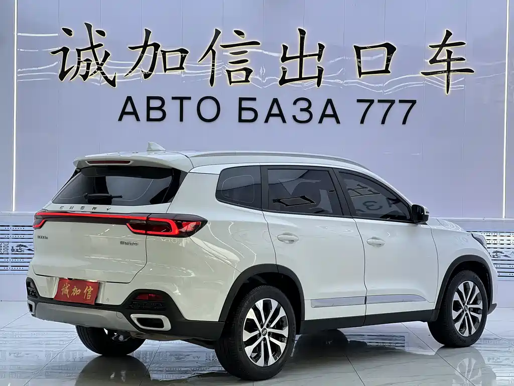 Chery Tiggo 8 — фото 4