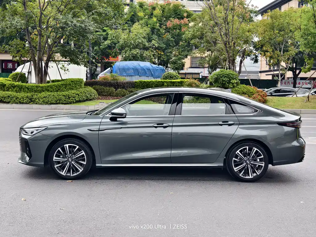 Chery Arrizo 8 PRO — фото 11