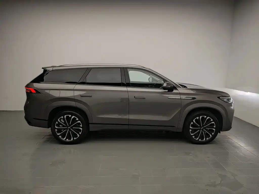 Chery Tiggo 9 — фото 8