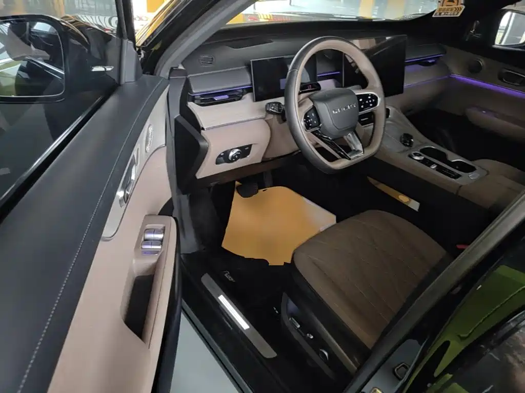 Chery Tiggo 8 PLUS — фото 15