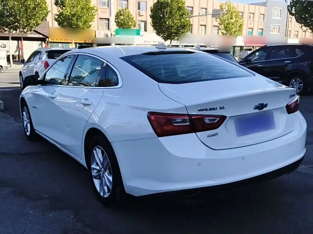 Chevrolet Malibu XL — фото 4
