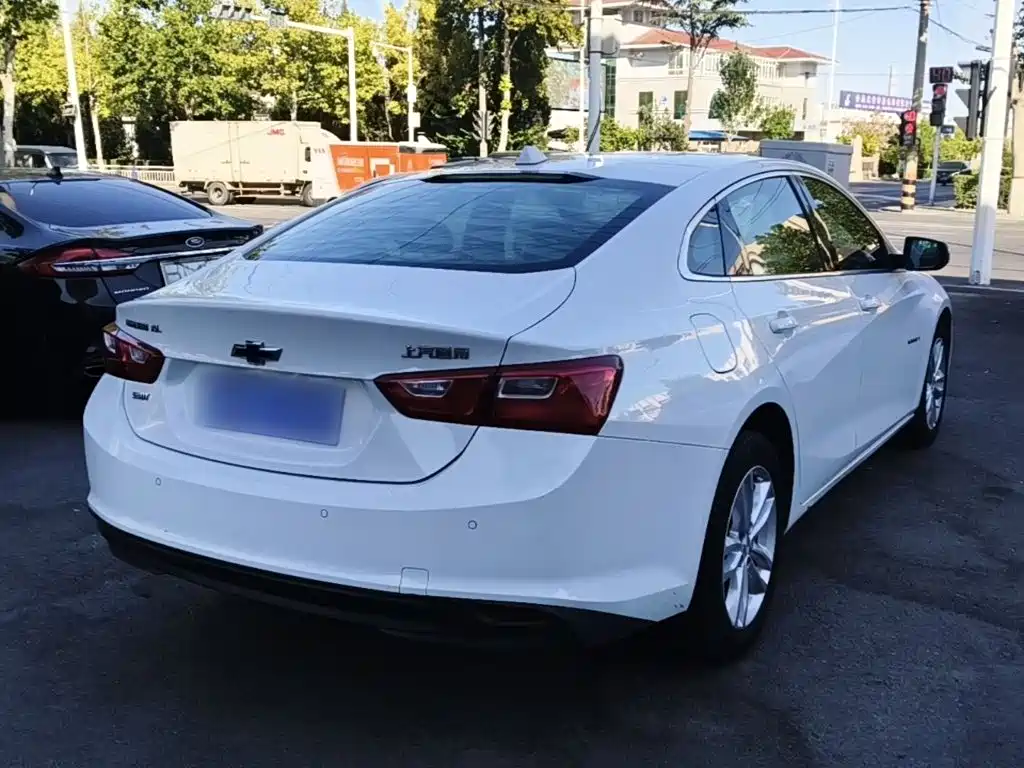 Chevrolet Malibu XL — фото 6