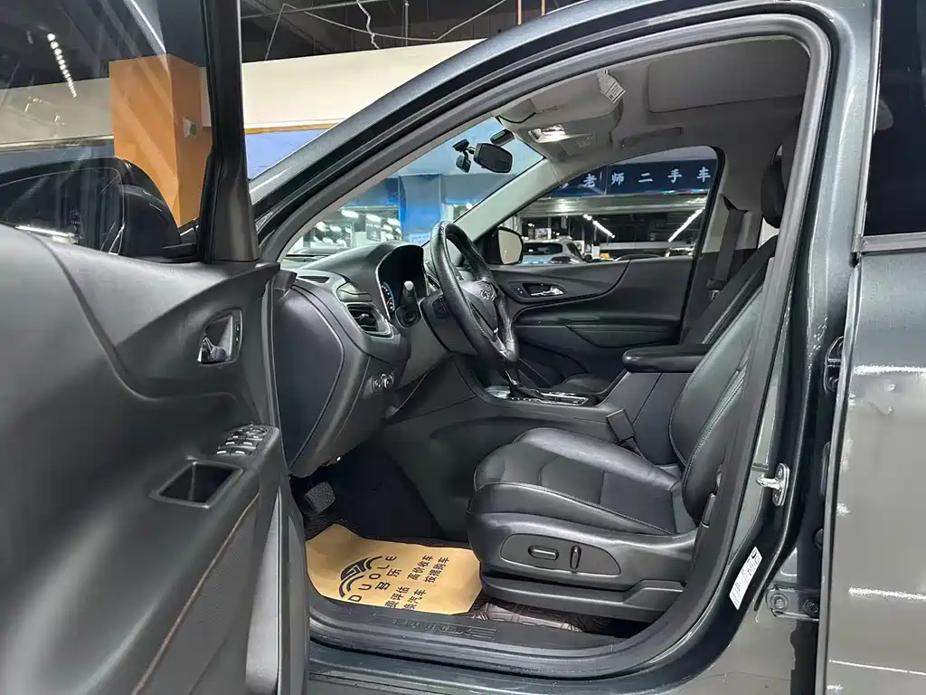 Chevrolet Equinox — фото 5