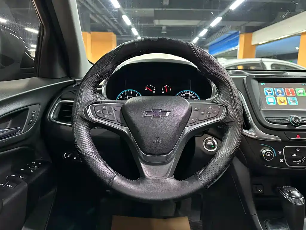 Chevrolet Equinox — фото 10