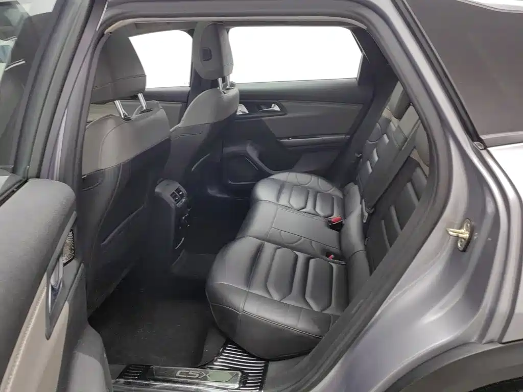 Citroen C5 X — фото 15