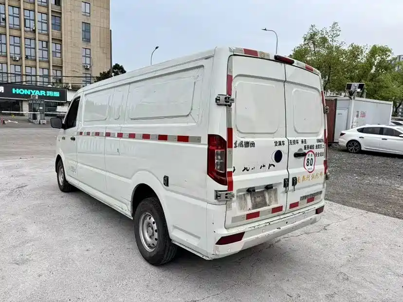 Dongfeng EM27 — фото 12