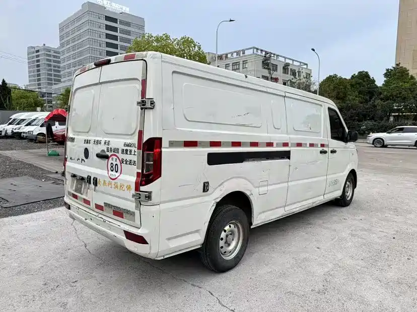 Dongfeng EM27 — фото 10